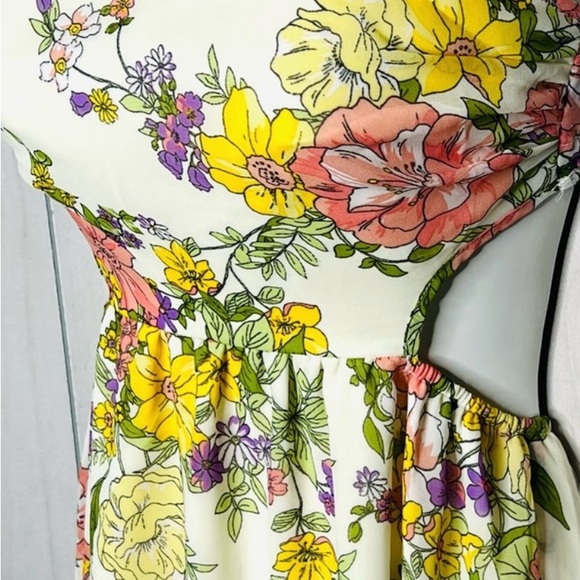 Floral Maxi Dress Sleeveless Strappy Side Cutout Yellow Pink NEW - Picture 4 of 6